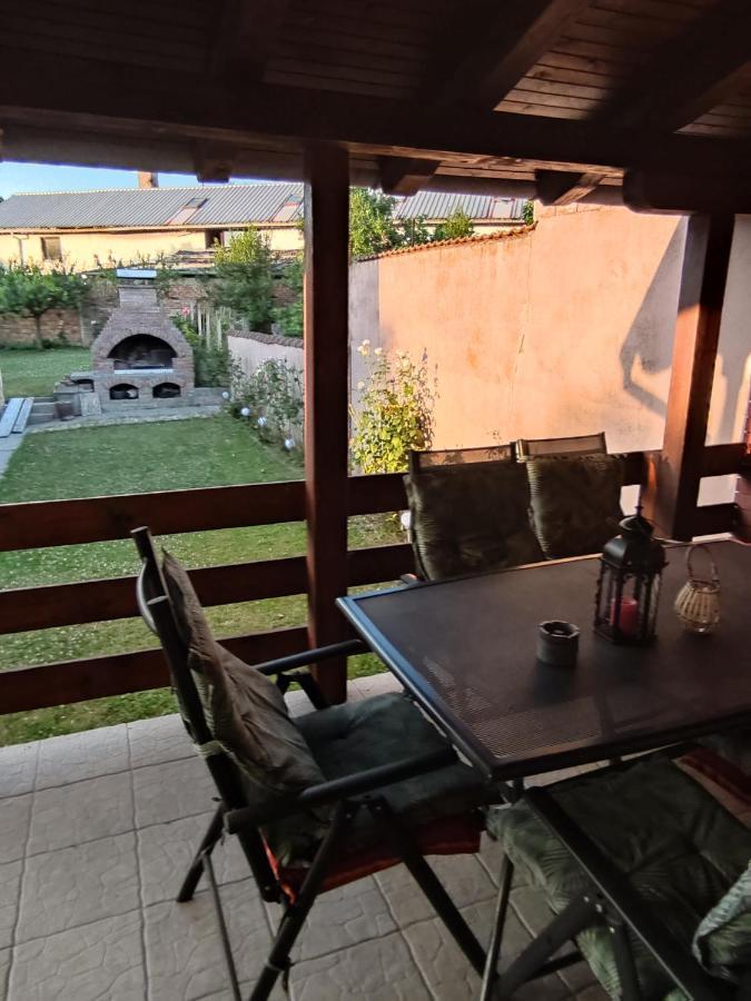 Kuca Za Odmor Kod Mare Vila Vukovar Exterior foto